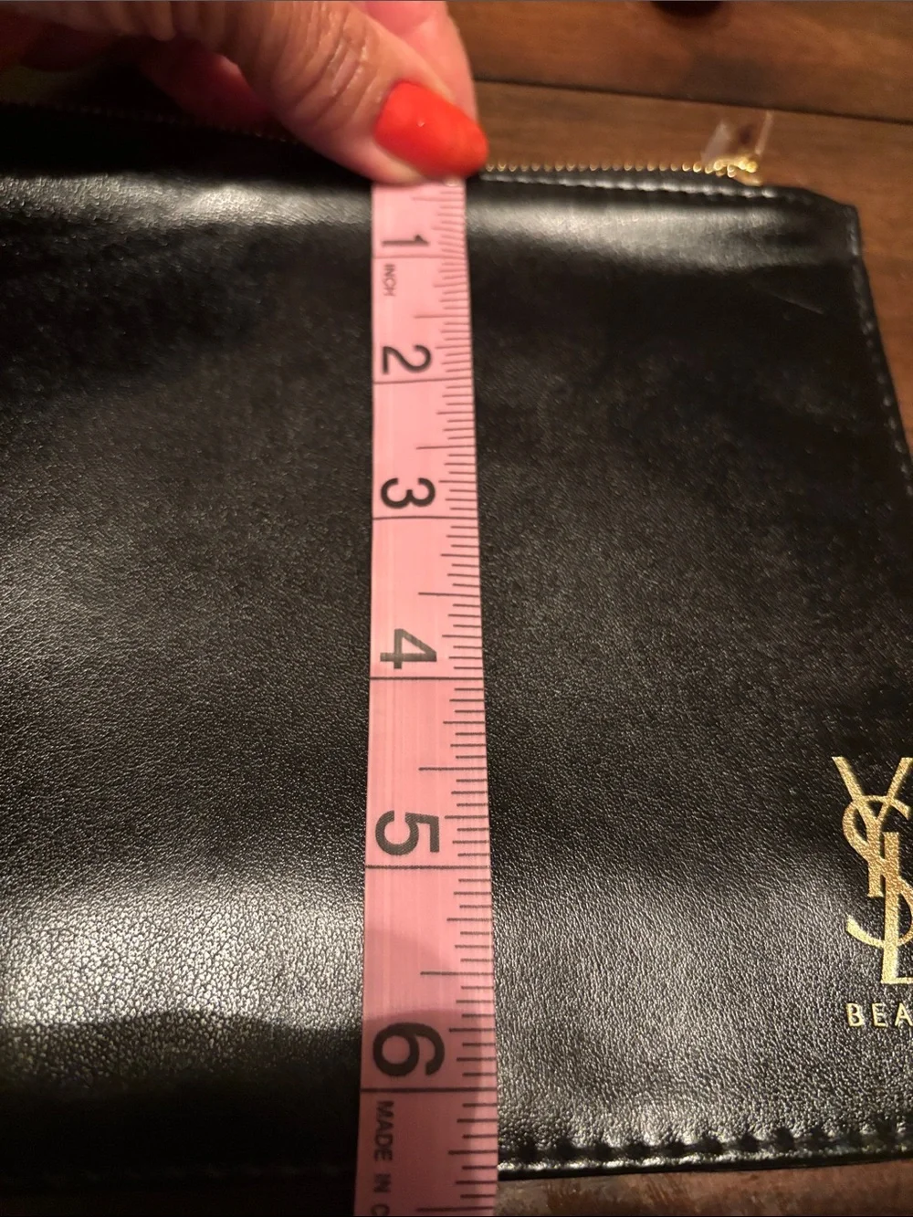 Yves Saint Laurent super chic
